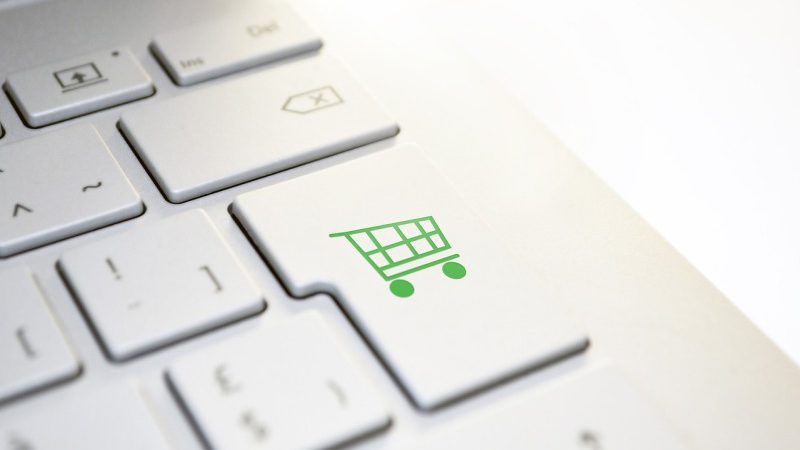 Czy sklep e-commerce musi rozliczać VAT?